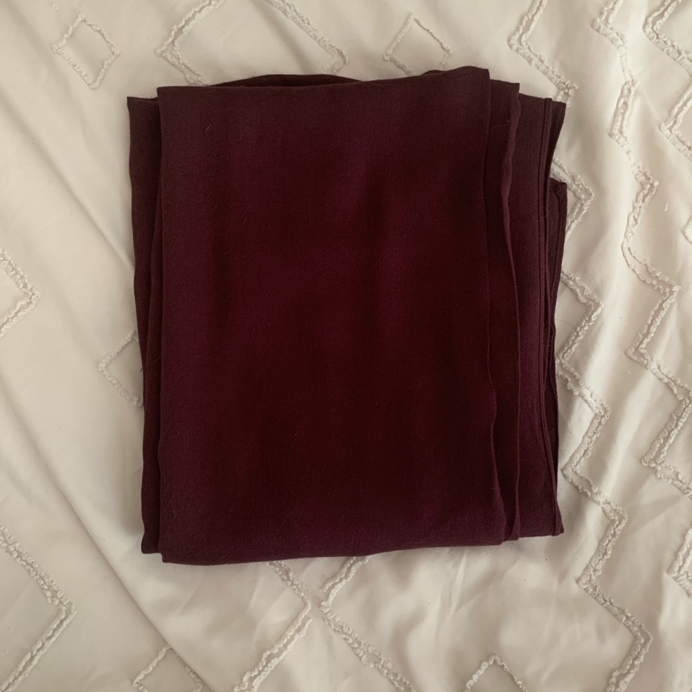 Haute hijab deep fig hijab